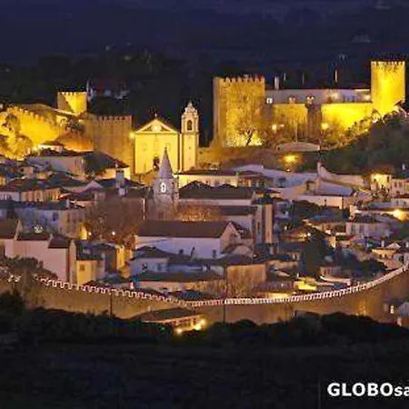 Charming In With Shared Pool Feriehus *