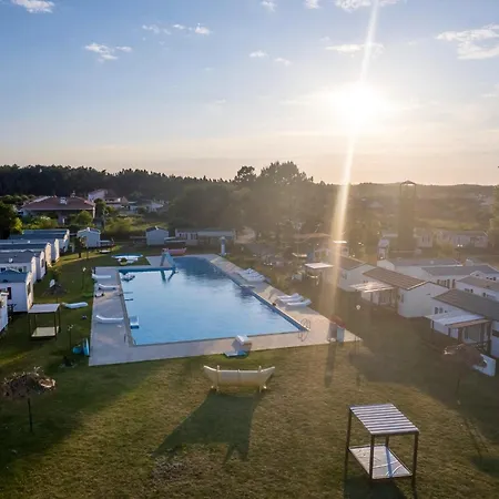 Charming In With Shared Pool פטיאס